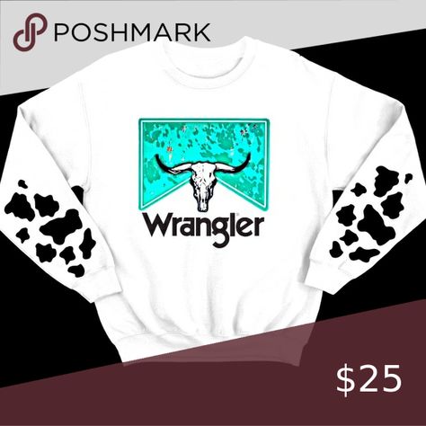 🌸Wrangler Cow Print Crewneck womens sweater top sweatshirt Carhartt Shop, Womens Sweater, Cute Sweatshirts, T Shirt Women, Cow Print, Rodeo, Sweater Top, Cow, Womens Shirts