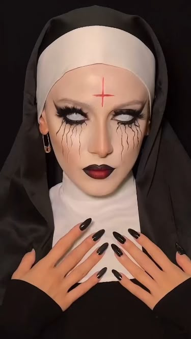 The Nun Costume Halloween, Vampy Makeup Halloween, Halloween Makeup Ideas Vampire, Halloween Costumes Makeup Creative, Scary Nun Costume Makeup, Halloween Reels Ideas, Diy Nun Costume Halloween, Horror Makeup Tutorial, Halloween Nun Costume Makeup