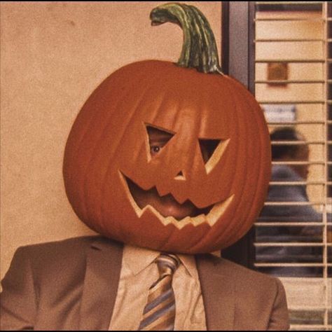 Pumpkin Head Aesthetic, Dwight Pumpkin Head, Head Aesthetic, Happy September, Dwight Schrute, Pumpkin Head, Birth Month, Pumpkin Carving, The Office