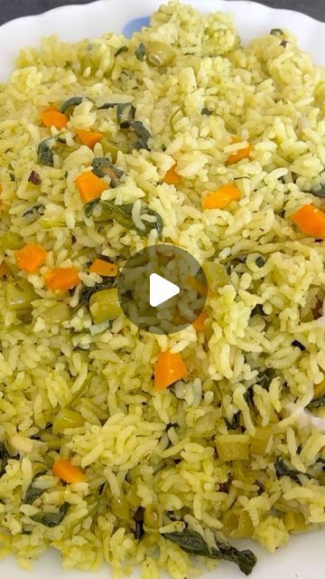 South Indian Lunch Recipes, Karnataka Food, South Indian Snacks Recipes, South Indian Lunch, Veg Pulao Recipe, South Indian Snacks, Indian Lunch, Veg Pulao, Pulao Recipe