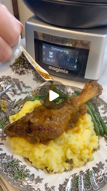 @my_food4thought on Instagram: "🧆 would you like some slow roasted lamb shanks? Served on some fluffy mash and garlic green beans. A delicious recipe for your family made with succulent @stockmansteaks meat and cooked in the amazing @magimix_australia cocotte. I hope you try it!

Recipe below:
.
4  lamb shanks 
4 carrots
1/2 a stalk of celery 
2 brown onions 
2 cloves of garlic 
A glass of red wine
Mustard
Tomato paste
4 cups of beef stock 
@olssonssalt and pepper 
-a bouquet Garni made from rosemary, bayleaf and parsley

All slow cooked in my @magimix_australia cocotte. It did a marvellous job as expected. I also used the food processor to chop up my vegetables. It’s no wonder they call it the cook expert! The cocotte comes as a bonus gift for a limited time if you purchase the cook expe Recipe For Lamb Chops, Roasted Lamb Shanks, Easy Gravy Recipe, Lamb Shank Recipe, Slow Roast Lamb, Braised Lamb Shanks, Cook With Me, Fancy Dishes, Braised Lamb