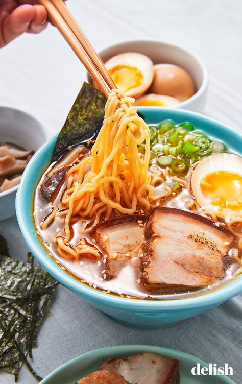 Easy Homemade Ramen, Ramen Easy, Pork Bones, Spring Soups, Pork Ramen, Easy Ramen, Tokyo Style, Shoyu Ramen, Bowl Of Ramen