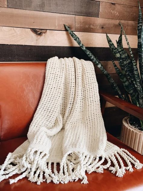 The Ava Throw - A Lightweight Tunisian Crochet Blanket Pattern - I Can Crochet That Tunisian Crochet Blanket Pattern, Tunisian Crochet Blanket, Chunky Blankets, Mesh Stitch, Tunisian Crochet Pattern, Crochet Throw Pattern, Tunisian Crochet Hook, Tunisian Crochet Stitches, Modern Crochet Patterns