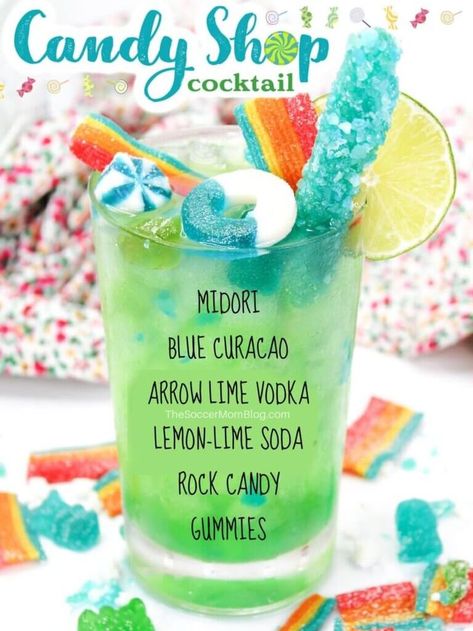 Sour Candy Alcohol Drinks, Sour Candy Drink, Candy Alcohol Drinks, Alcohol Candy, Bartender Drinks Recipes, Fun Party Drinks, Bartender Drinks, Pretty Alcoholic Drinks, Candy Cocktails