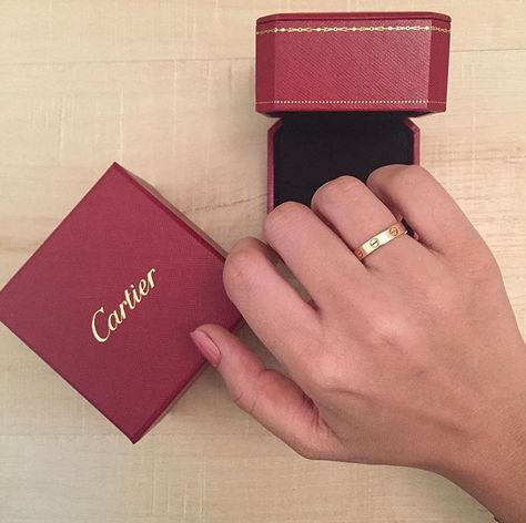 Cartier Love rose gold ring Cartier Love Ring, Cartier Jewelry, Diamond Anniversary Rings, Ring Sale, Cartier Love, Love Rose, Cartier Ring, Jewelry Inspo, Dream Jewelry