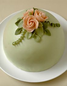 Princess Torte, Princess Wedding Cakes, Swedish Princess Cake, Tea Party Desserts, Special Event Cakes, Chocolate Cake Designs, Wedding Cake Cookies, Green Cake, Pastry Art