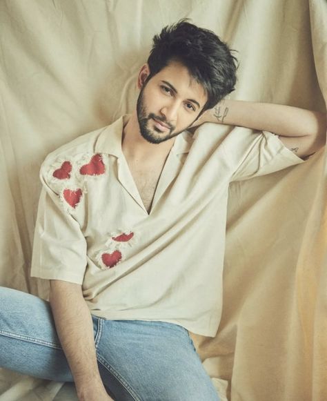 Rohit Saraf, Chocolate Boy, Fun Love Quotes For Him, Dear Zindagi, Crush Pics, Ensemble Cast, New Hairstyle, My Prince Charming, Photo Pose For Man