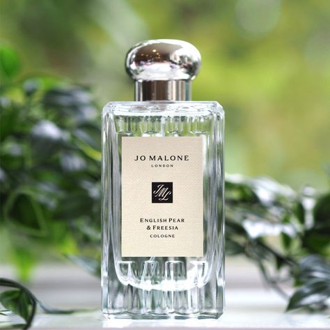 Jo Malone English Pear And Freesia, Joe Malone Perfume, 2024 Perfume, Clean Core, English Pear And Freesia, Jo Malone Perfume, Estee Lauder Beautiful, Best Perfume For Men, Mini Fragrance