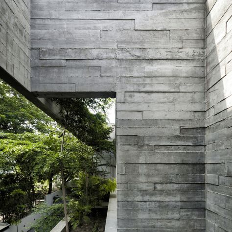 The Exposed-Concrete Residence | FLXBL Design Consultancy - The Architects Diary Exposed Concrete Facade, Styles Interior Design, Interior Decoration Ideas, Concrete Facade, Exposed Concrete, Scandinavian Interior Design, Store Interior, Brickwork, Architectural Inspiration