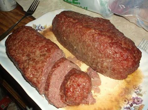 Homemade Bologna By Eddie Deer Bologna Recipe, Lunch Meat Sandwiches, Bologna Sandwich Spread, Homemade Bologna, Homemade Summer Sausage, Deli Meat Recipes, Bologna Recipes, Sausage Making Recipes, Farm Cooking