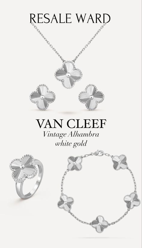 Vancleef Rings, Hand Accessories, Pretty Roses, Gold Accessories, Fancy Jewelry, Girly Jewelry, Good Skin, Jewelry Branding, Cute Jewelry