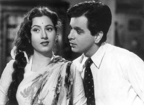 Bollywood Retro, Dilip Kumar, Old Film Stars, Retro Bollywood, Vintage Bollywood, History Pictures, Film History, Indian Bollywood, Bollywood Actors