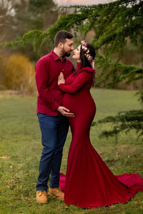 Valentines Theme Maternity Shoot, Maroon Maternity Photoshoot, Red Dress Maternity Shoot With Family, Pregnancy Dresses Red, Red Maternity Dress Photography, Marroon Maternity Dress, Maternity Gown Photography, Maternity Photography Red Dress, Baby Bump Photoshoot