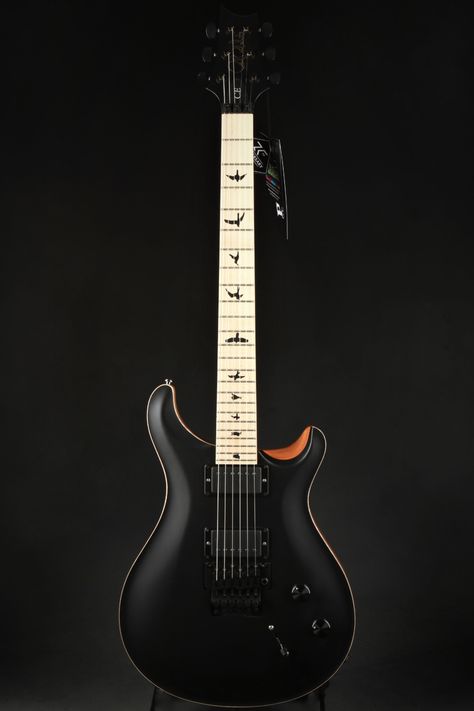 Guitar Inlay, Jackson Guitars, Black Electric Guitar, Electric Guitar Design, Custom Electric Guitars, Prs Guitar, Archtop Guitar, Cool Electric Guitars, Guitar Center