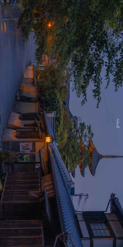 Kelvin Wallpaper, Japanese Ipad Wallpaper, Tokyo Wallpaper Japan, Aesthetic Dark Places, Ipad School, Japan Scenery, Japanese House Design, Japan City, Japanese Countryside