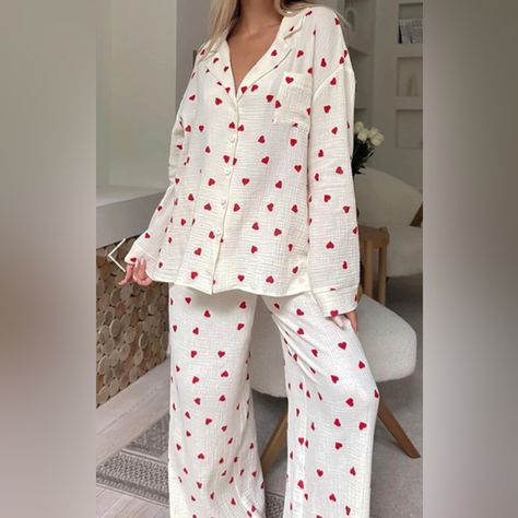 New Pit To Pit 18. Length 23 Night Pajamas For Women, Cute Winter Pajamas, Heart Pj Set, Fall Pjs, Heart Pyjamas, Cute Pijamas, Heart Pajamas, Red Heart Design, Night Pajama