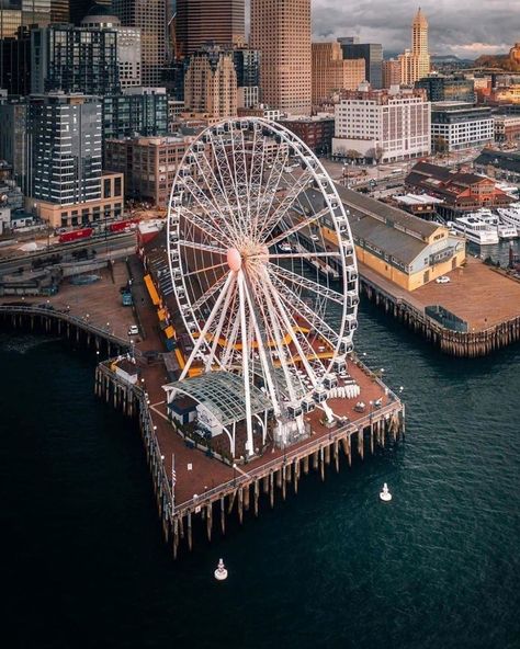 Downtown Seattle on Instagram: “@seattlegreatwheel is turning! Take in stunning views of Elliott Bay and Seattle’s waterfront through the wraparound windows of your…” Seattle Waterfront View, Seattle Instagram, Seattle Waterfront, Station 19, Downtown Seattle, Emerald City, Sydney Opera House, Seattle, Turning