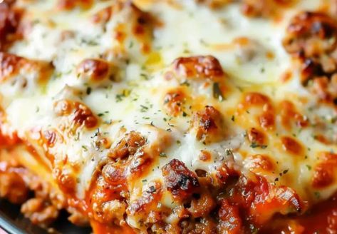 Meat Lovers Pizza Casserole Loaded Meat Lovers Pizza Casserole, Meat Lovers Pizza Casserole, Pizza Casserole Recipe, Tomato Basil Pasta Sauce, Pizza Crust Dough, Basil Pasta Sauce, Meat Lovers Pizza, Garlic Breadsticks, Meat Lover