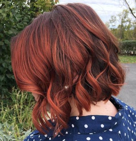 Reverse Ombre Hair, Short Hairdos, Short Brown Hair, Hair Color Auburn, Short Hair Balayage, Short Hair Color, Auburn Hair, Red Hair Color, Hair Color Balayage