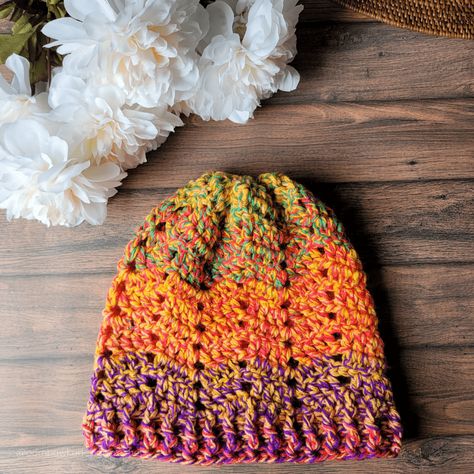 2021 Roll With It Hat Crochet Pattern #redheartyarns #yarnspirations #hatpattern #hatofthemonth Yarnspirations Patterns Free, Crochet Wave Pattern, Crochet Baby Mittens, Slouch Hat Pattern, Easy Crochet Hat Patterns, Stitch Hat, Ripple Stitch, Easy Crochet Hat, Hat Patterns Free