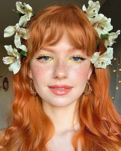 Mathilda Mai, Ginger Makeup, Redhead Costume, Pretty Redheads, Ginger Model, Redhead Model, Ginger Head, Ginger Models, Red Hair Inspiration