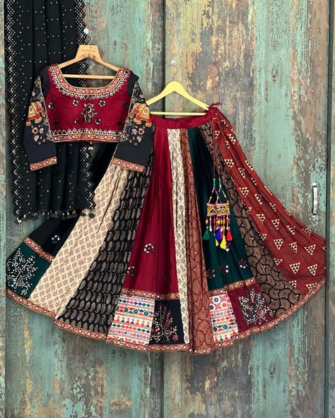 KSF 99 SINGLES AVAILABLE Lehenga(Semi-stitched) Lehenga Fabric : Muslin Cotton Lehenga work : Printed WITH Real Mirror Lehenga Waist : SUPPORTED UP TO 42 Stitching : Semi Stitched With Canvas Length : 42 Flair : 4 meter With Canvas Inner : Silk Blouse(Un Stichhed) Blouse Fabric: Muslin Cotton Blouse Size : Un Stichhed 1 Mtr Blouse with real mirror Duppata Duppata Fabric:- Muslin Cotton Duppata Size:- 2.10 Mtr with real mirror Package Contain : Lehenga, Blouse, Duppata Navratri Cotton Chaniya Choli, Navratri Chaniya Choli Latest 2023, Latest Chaniya Choli Design, Navratri Chaniya Choli Latest, Navratri Collection 2023, Navratri Edit, Navratri Pic, Lehenga Trending, Navratri Design