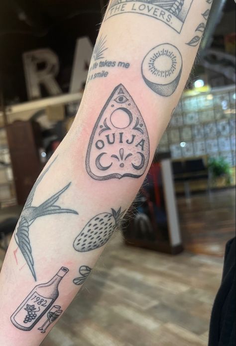 Ouji Tattoos, Oujia Board Tattoos, Ouji Board Tattoo, Ouija Board Tattoo, Ouija Tattoo, Tattoo Flash Art, Art Tattoos, Flash Art, Tattoo Flash