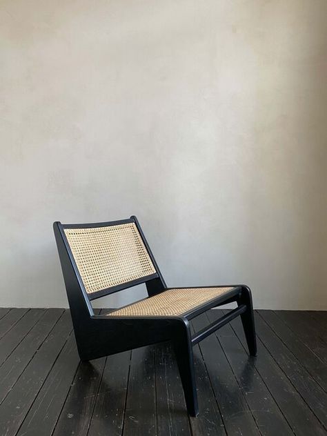 Kangaroo Chair, Corner Chairs, Carpentry Workshop, Low Chair, White Cedar, Furniture Sofas, Modern European, Perfect Chair, Pierre Jeanneret