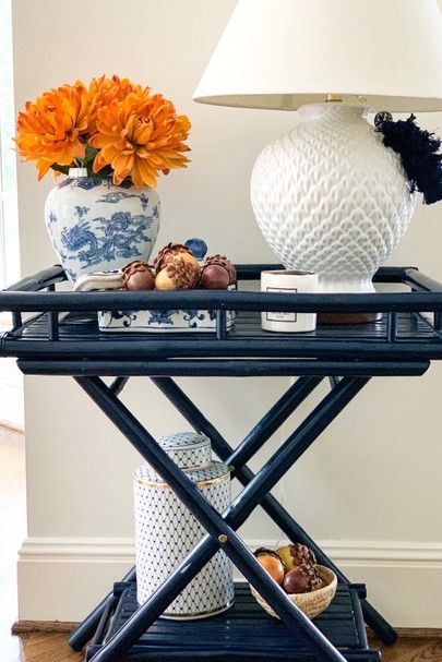 Trays Decor Bedroom, Table Tray Decor, Butlers Tray Table, Tray Table Decor, Stone Fireplace Makeover, Butler Table, Chinoiserie Furniture, Florida Decor, Chinoiserie Ginger Jars