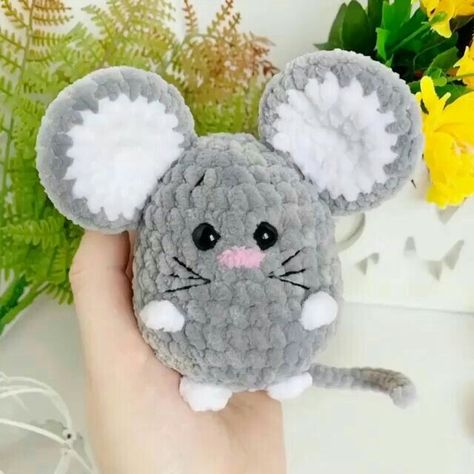 Easy Crochet Animals, Crochet Animals Free Patterns, Crochet Design Pattern, Kawaii Crochet, Beginner Crochet Projects, Fun Crochet Projects, Crochet Animal Patterns, Diy Crochet Projects, Crochet Patterns For Beginners