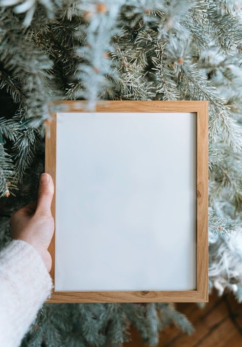 Frame Mockup Free, Photo Frame Shop, Christmas Personalised, Save The Date Video, Splash Images, Photo Frame Wallpaper, Blank Photo, Paper Background Design, Photo Frame Design