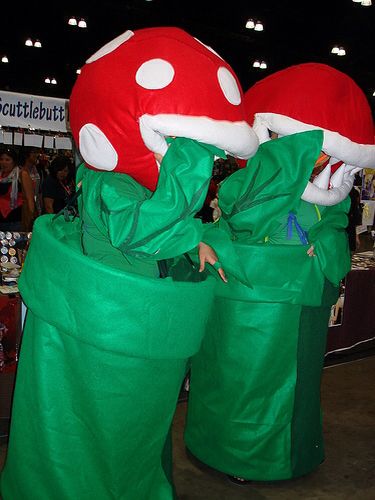 Super Mario Costumes, Mario Costume, Piranha Plant, Costume Carnaval, Baby Bling, Anime Expo, Mario Party, Trunk Or Treat, Children In Need