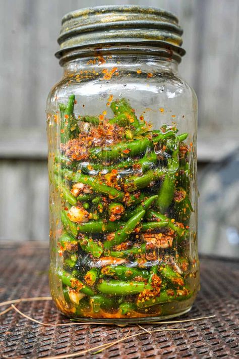 Hari mirch ka achar (Indian green chili pickle) Mirch Ka Achar, Green Chilli Pickle, Chilli Pickle, Yellow Mustard Seeds, Mustard Oil, Chile Pepper, Green Chili, Green Chilli, Pickling Recipes