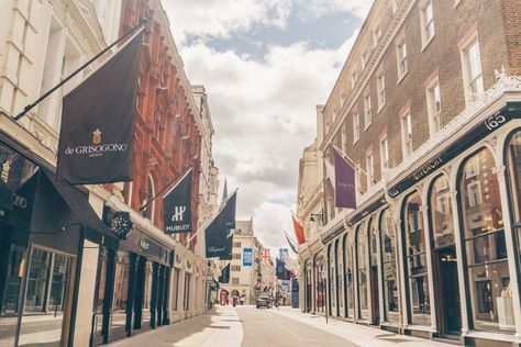 Time to Explore: Bond Street— London x London Bond Street London Aesthetic, Bond Street London, Hidden London, Burlington Arcade, London Areas, Mayfair London, London Aesthetic, Royal Academy Of Arts, Running Horses