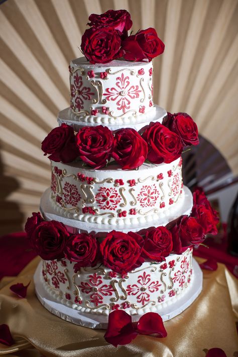 Spanish (Spain) themed wedding cake with roses. We wanted something that looked like Spanish tiles with red and gold, but also looked European and tile. Spanish Themed Weddings, Charro Wedding, Cake With Roses, Quince Cakes, Mexican Wedding Cake, Mexican Cake, Quince Cake, Mexican Quinceanera, 15th Birthday Cakes