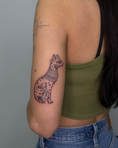 Egyptian Kitty Cat Tattoo | IG: @baby.kait Bengal Cat Tattoo, Egyptian Flower Tattoo, Egyptian Cat Tattoo, Tattoo Portfolio Ideas, Sphynx Tattoo, Martinez Tattoo, People Tattoos, Egyptian Cat Tattoos, Black People Tattoos