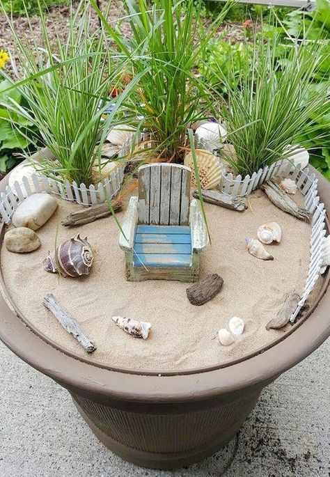 Beach Fairy Garden, Fairy Garden Ideas, Fairy House Diy, Fairy Garden Designs, Fairy Garden Crafts, Faeries Gardens, Mini Fairy Garden, Fairy Garden Decor, Fairy Garden Houses