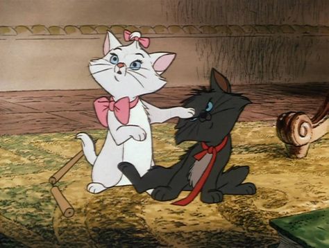 Marie and Berlioz, the Aristocats Berlioz Aristocats, Disney Stickers, Cartoon Cats, Disney Cats, Marie Aristocats, Disney Animals, Walt Disney Pictures, Art Disney, Old Disney