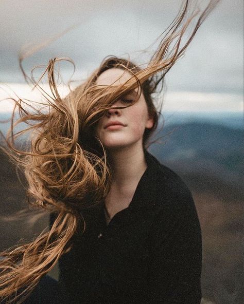 Portraits on Instagram: “@eastlyn_ x @mackenzie_lynnnnn” Wind In Hair, Hair Portrait, Pink Tumblr Aesthetic, Wind In My Hair, Portrait Photography Women, Beach Portraits, Model Inspo, Bnw Photography, Instagram Editing