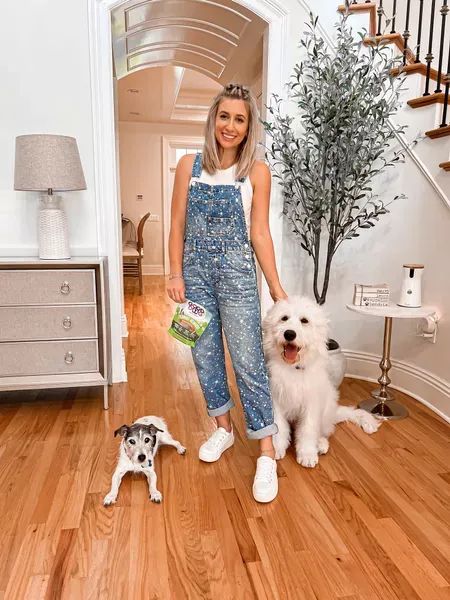 Paint splatter overalls size xs White tanks size xs White sneakers size 6.5 20% off LAURA20 Dog treats #summer #outfit #laurabeverlin #LTKunder50 #LTKsalealert #LTKunder100 Paint Splatter Overalls, White Tanks, Paint Splatter, White Tank, White Sneakers, Dog Treats, Summer Outfit, Overalls, Size 6