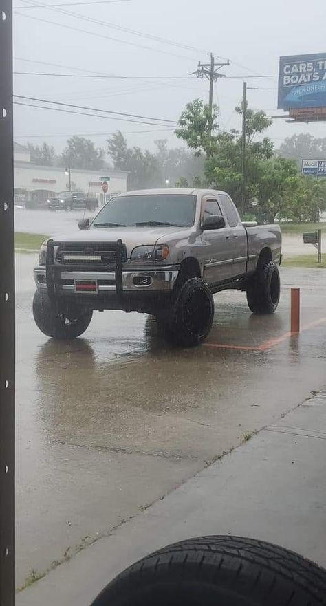 Toyota Tundra Interior, Tundra Interior, Tundra Lifted, Toyota Tundra Lifted, 2000 Toyota Tundra, 2003 Toyota Tundra, Future Trucks, Denim Jeans Ripped, Truck Camping