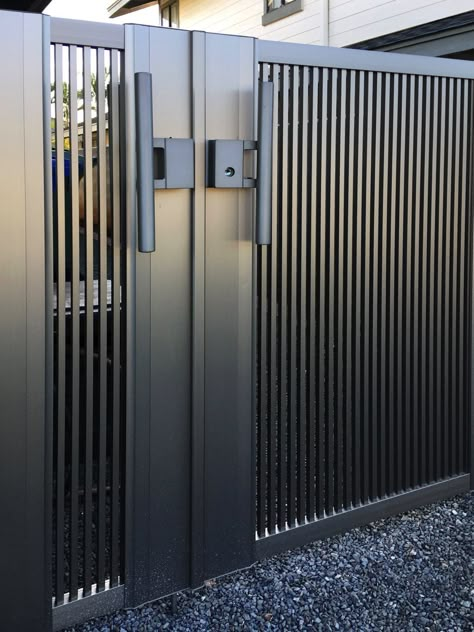 MEX Gate Gallery — KunkelWorks External Door Design, Entrance Gate Design Modern, Steel Gate Design Modern, House Main Gates Design Steel, Main Gate Ideas, Iron Gate Design Modern Entrance, Gate Design Modern, Modern Iron Gate Designs, Modern Front Gate Design