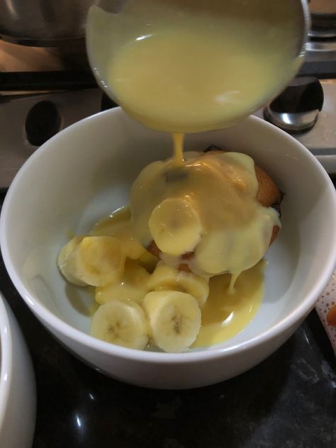 muffin custard banana snack aesthetic YUM! Custard Aesthetic, Snack Aesthetic, Banana Desserts, Fruit Custard, Banana Snacks, Banana Candy, Banana Dessert, Candy Girl, Custard