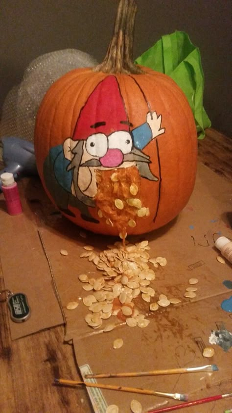 Gravity Falls gnome pumpkin for Halloween Gravity Falls Halloween Decorations, Gravity Falls Pumpkin Painting, Gravity Falls Decoration, Pumpkin Carving Ideas Aesthetic Cute, Funny Pumpkin Painting Ideas Hilarious, Bill Cipher Pumpkin Carving, Pumpkin Painting Ideas Marvel, Gravity Falls Pumpkin Carving, Halloween Gravity Falls