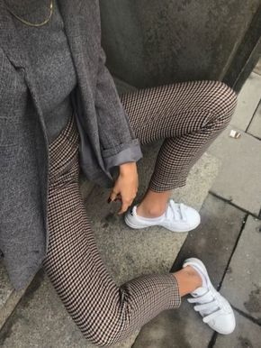 Photo Perfect Wardrobe, Mode Inspo, Plaid Pants, Pants Pattern, Looks Style, Mode Inspiration, Outfit Casual, Fall Winter Outfits, Street Styles