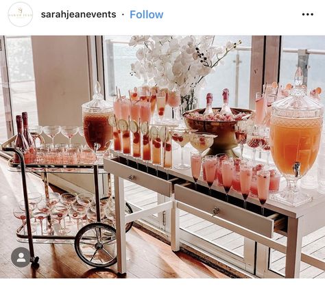 Sunday Treats, Bridal Shower Drinks, Prosecco Bar, Cocktail Station, Drink Display, Bridal Shower Inspo, Girls Brunch, Bridal Shower Food, Mimosa Bar