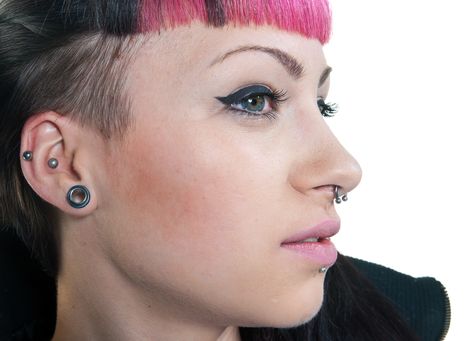 Septum Piercing: Everything You Need to Know About the Piercing Tapers And Plugs, Septum Piercings, Handpoke Tattoo, Face Piercings, Piercings For Girls, Facial Piercings, Eyebrow Piercing, Daith Piercing, Stretched Ears