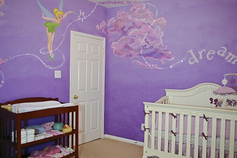 Tinkerbell. This would be perfect for Addison's room, but made more "big girl" Tinkerbell Bedroom Ideas, Tinkerbell Room Ideas, Tinker Bell Room Decor, Tinker Bell Room, Tinkerbell Nursery, Tinkerbell Wall Mural, Neverland Nursery, Themed Kids Room, Disney Room Decor