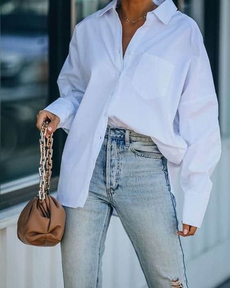 Button Down Shirt Outfits - 20 Ways to Style Button-Downs Oversized White Button Down, Oversized White Collared Top, Oversized Collared Shirt Outfits, White Collar Shirt Outfit, Oversized White Shirt Outfit, White Oversized Shirt Outfit, White Button Up Shirt Outfit, White Collared Shirt Outfit, White Button Down Shirt Outfit