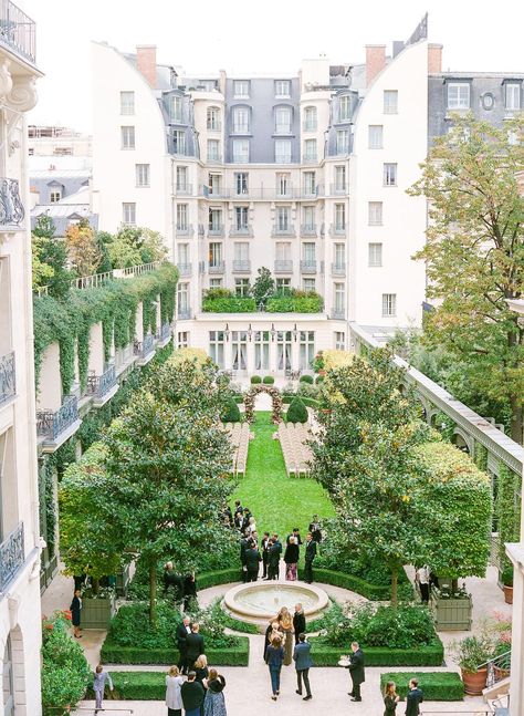 A Dreamy Destination Wedding at the Hôtel Ritz Paris Every Francophile Needs to See Ritz Hotel Paris, Paris Garden, The Ritz Paris, Ritz Hotel, Monumental Architecture, Ritz Paris, Glamorous Interiors, Parisian Wedding, Something Navy